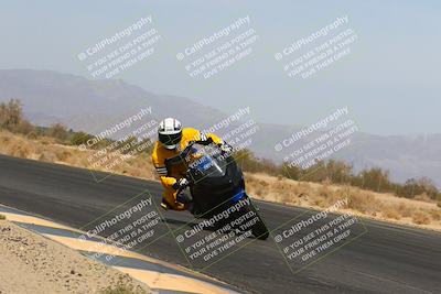 media/Apr-10-2022-SoCal Trackdays (Sun) [[f104b12566]]/Turn 7 Inside (1025am)/